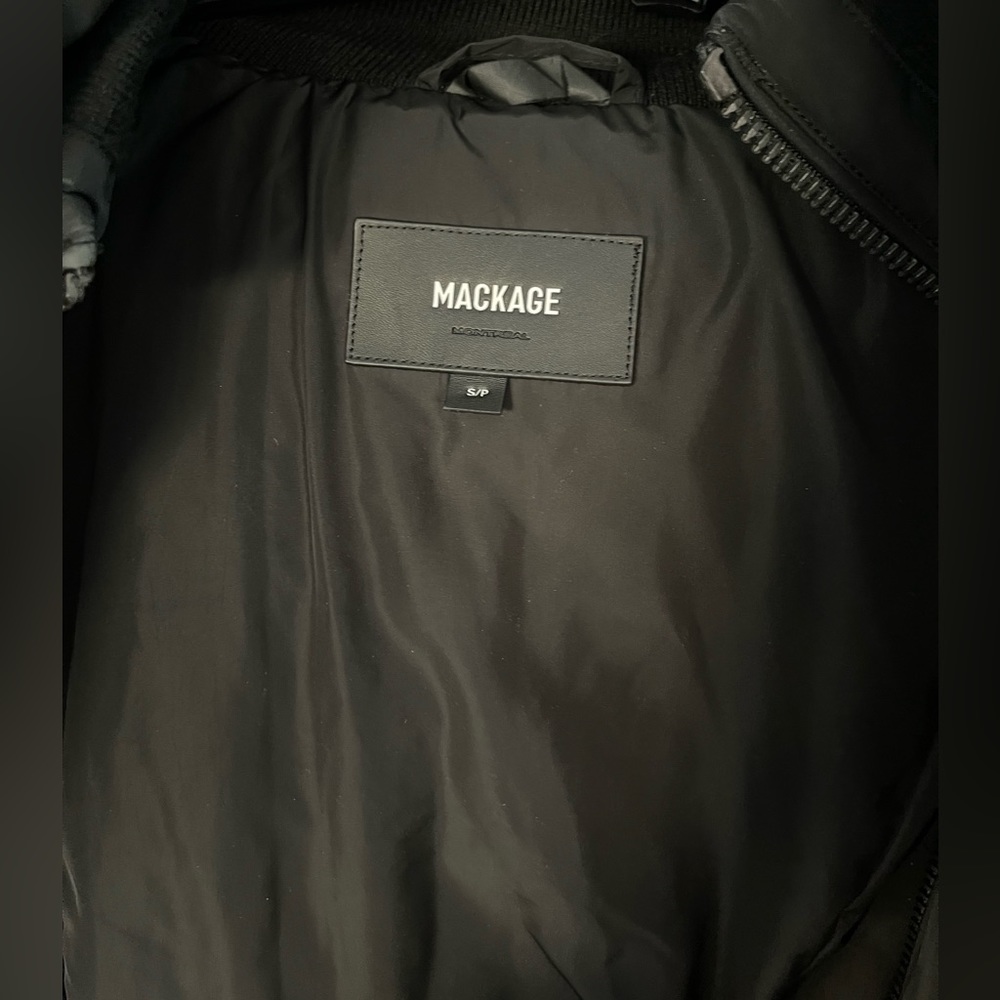 Mackage ADALI coat with Signature Mackage Collar - Picture 8 of 9